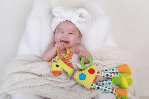 天门宝宝先拉肚子后发烧 天门宝宝先拉肚子后发烧